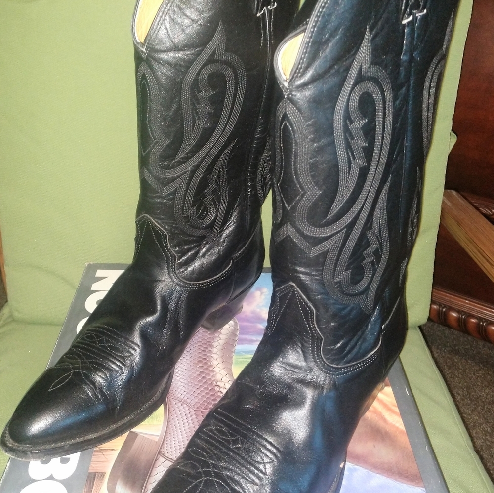 Men's boots